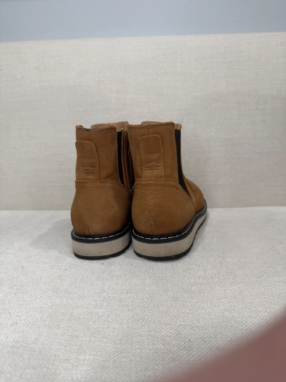 Royal Canadian Gastown Waterproof Leather Chelsea Boots Tan Size 8